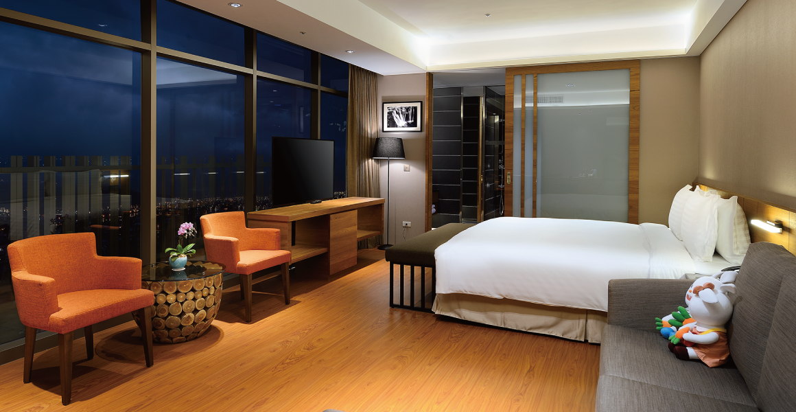 Hugo Double Suite